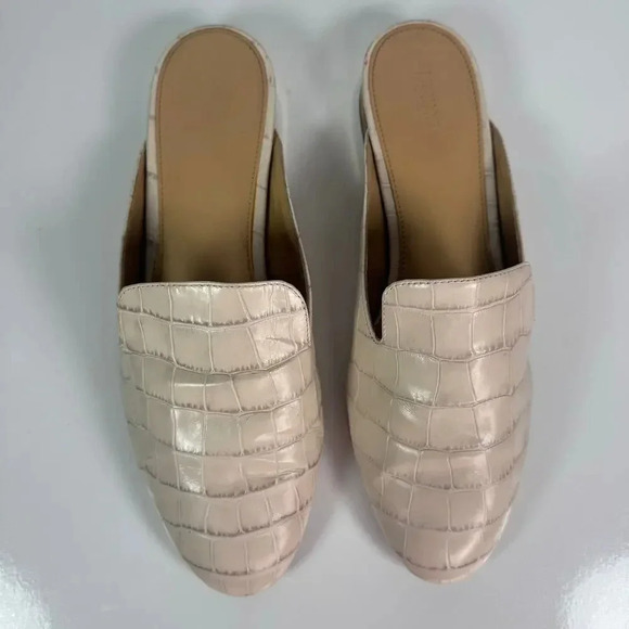 Michael Kors Natasha Embossed Leather Slides Creamy 10M Minimalist Old Money - Picture 2 of 8